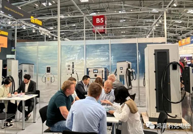 走出中国，亮相世界！诸侯快讯新能源闪耀欧洲智慧能源博览会(图5)